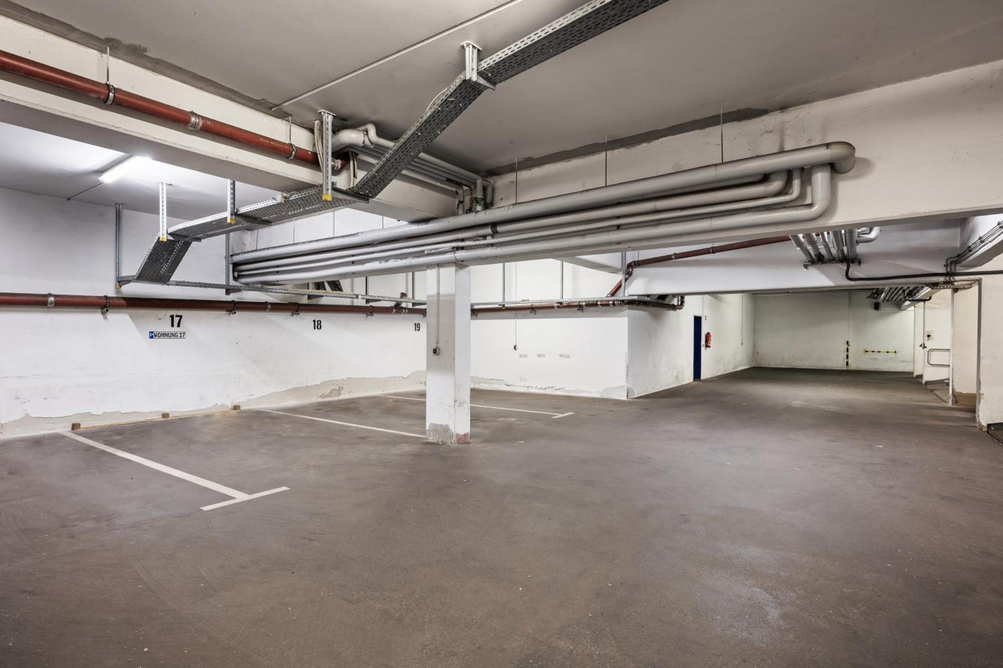 Edler Wohnraum Schwanenteich-Penthouse Mit Garage, Grill, Kaffeevollautomat, Klima, Lift & Terrasse Lägenhet Zwickau Exteriör bild