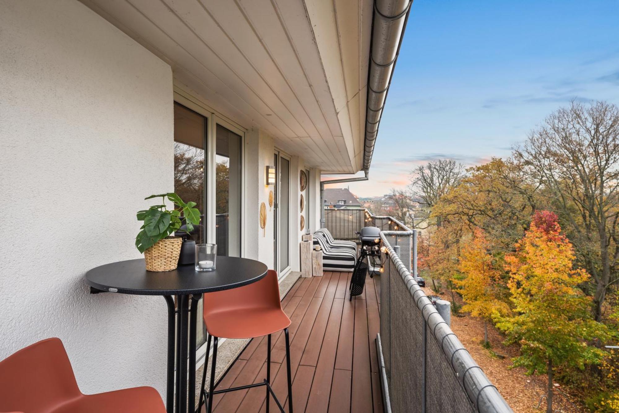 Edler Wohnraum Schwanenteich-Penthouse Mit Garage, Grill, Kaffeevollautomat, Klima, Lift & Terrasse Lägenhet Zwickau Exteriör bild