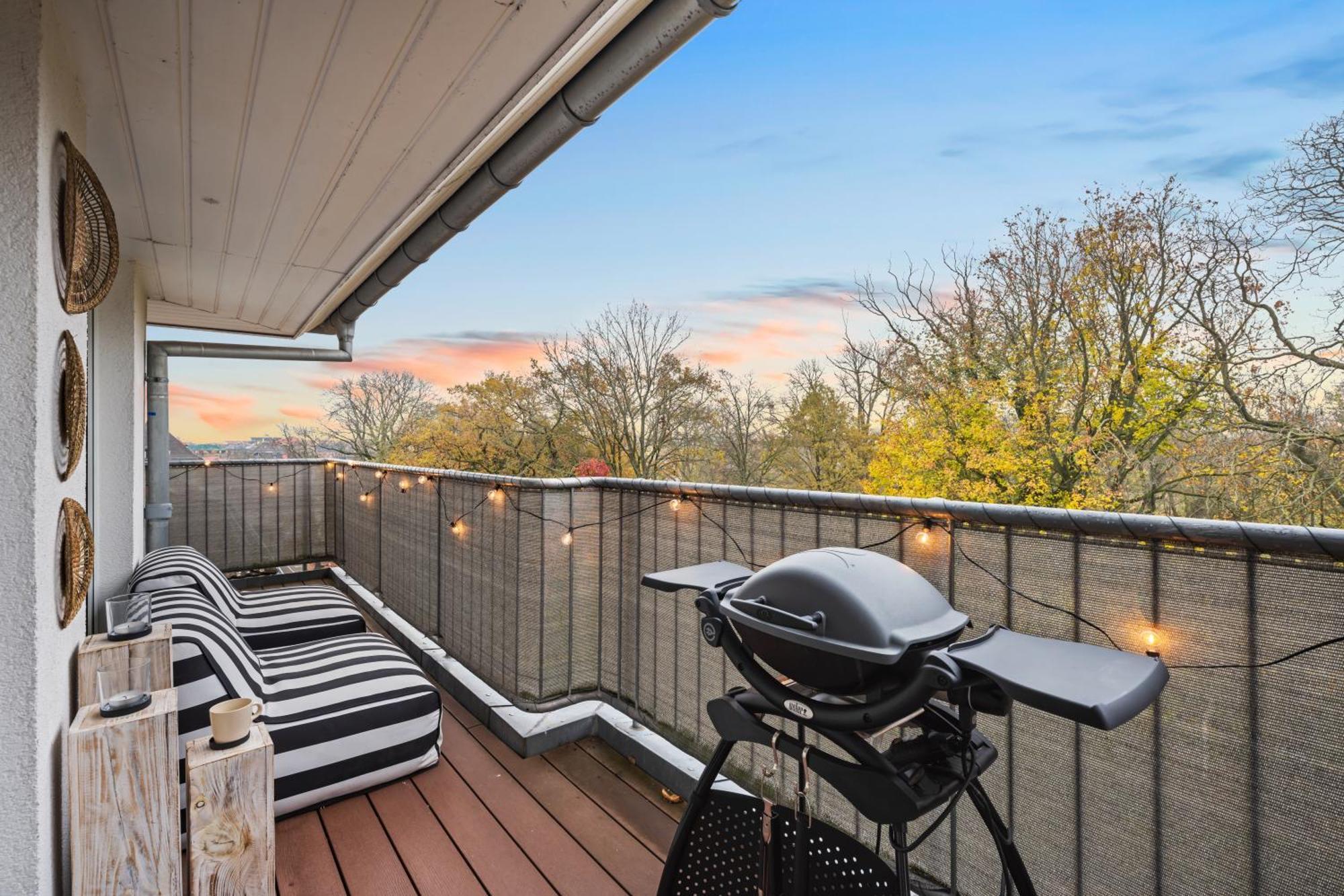 Edler Wohnraum Schwanenteich-Penthouse Mit Garage, Grill, Kaffeevollautomat, Klima, Lift & Terrasse Lägenhet Zwickau Exteriör bild